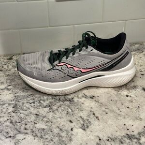 Saucony Endorphin‎ Speed 3 Shoes Womens Size 10.5 Gray Pink Running Trainers